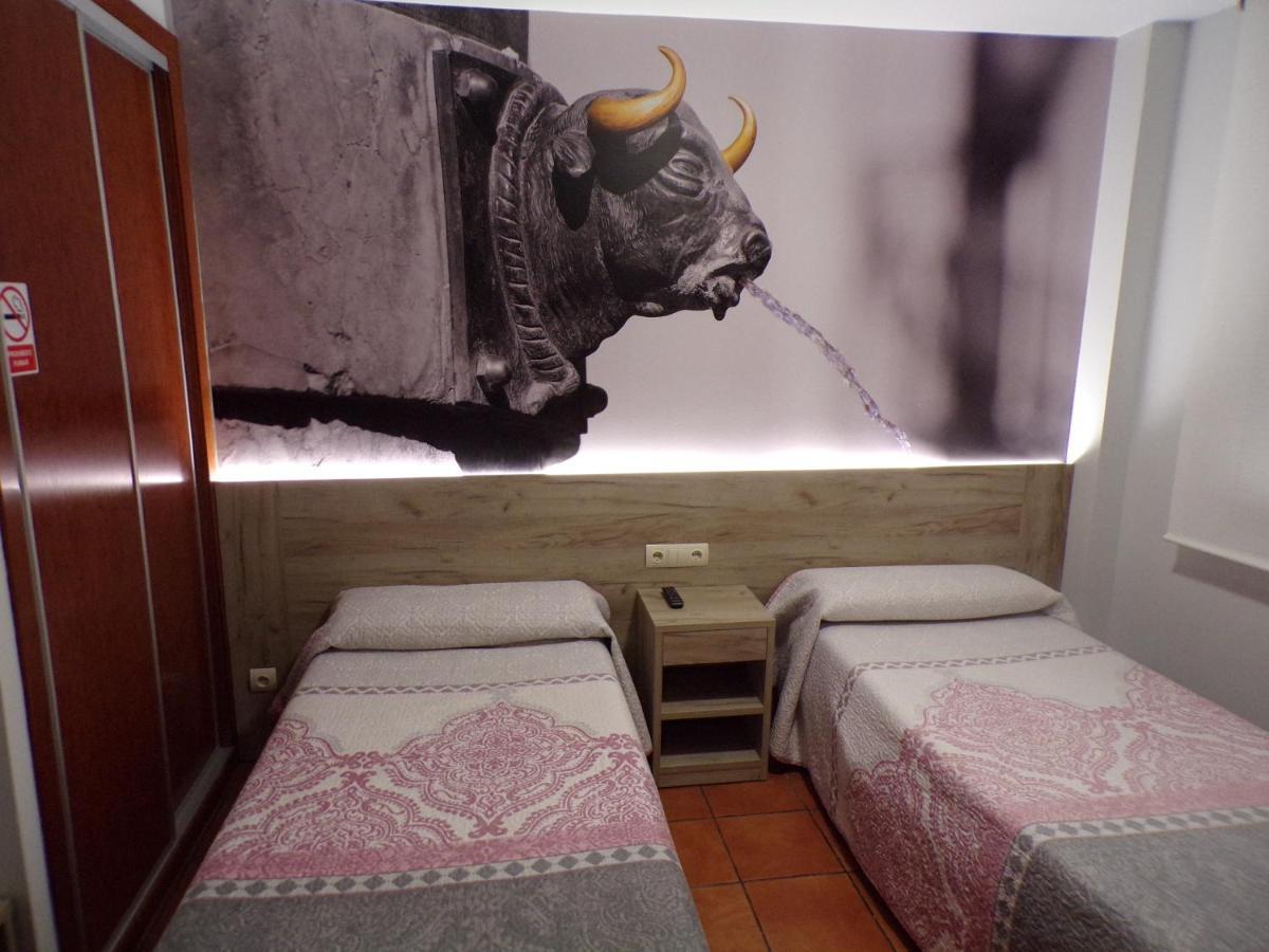 Hostal Serruchi Teruel Exteriér fotografie
