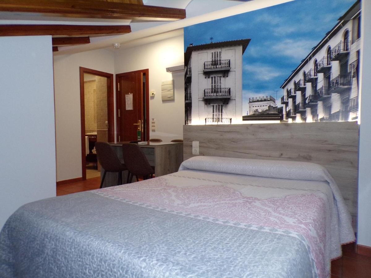 Hostal Serruchi Teruel Exteriér fotografie