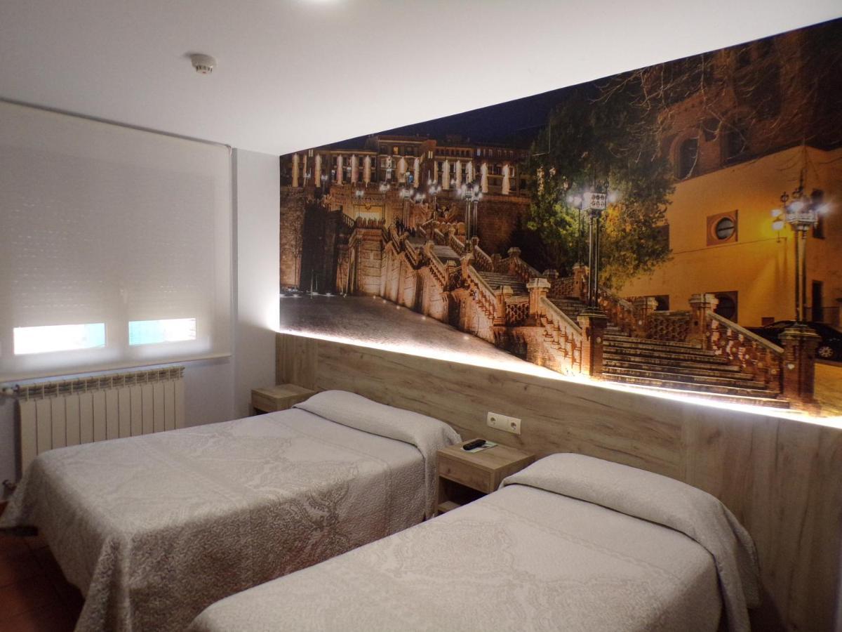 Hostal Serruchi Teruel Exteriér fotografie